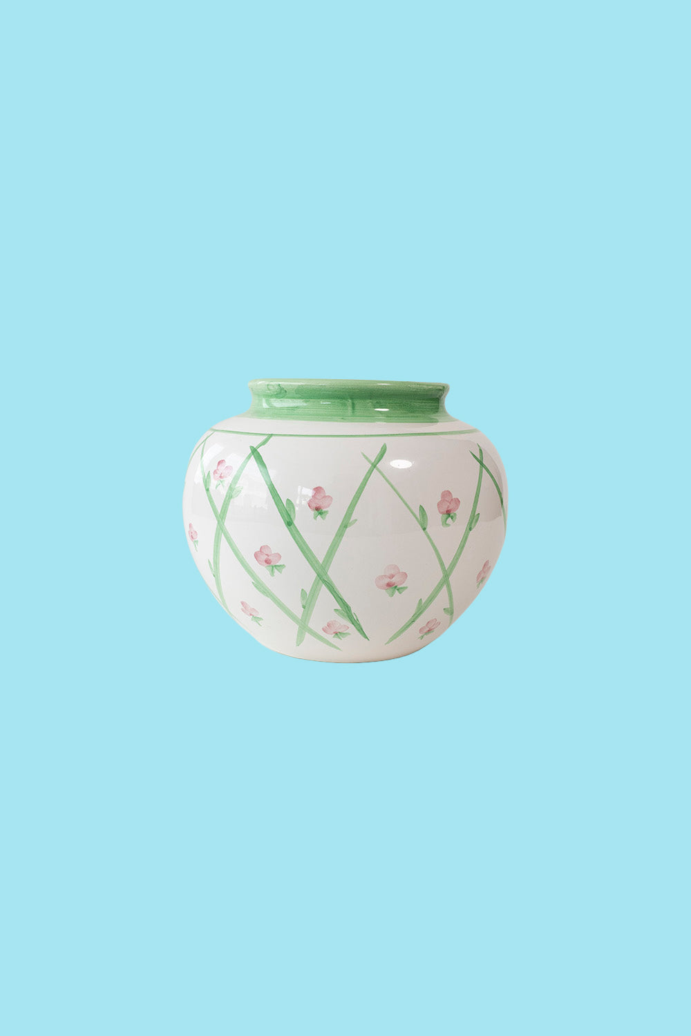 Round decorative vase