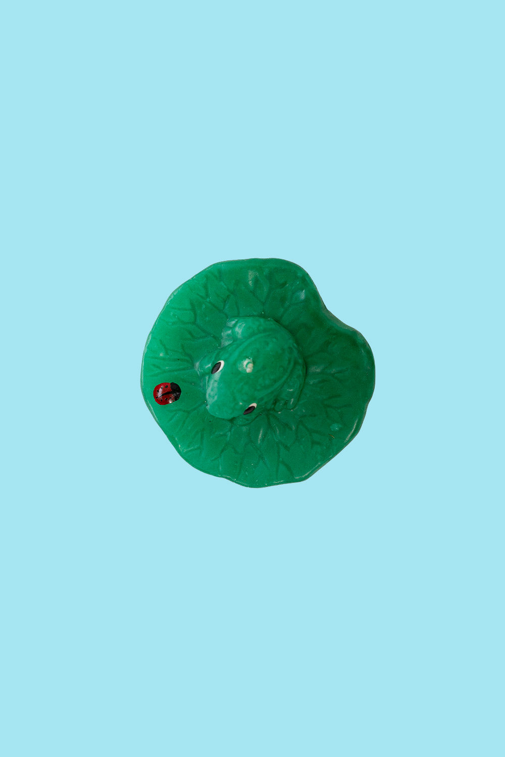Frog candle