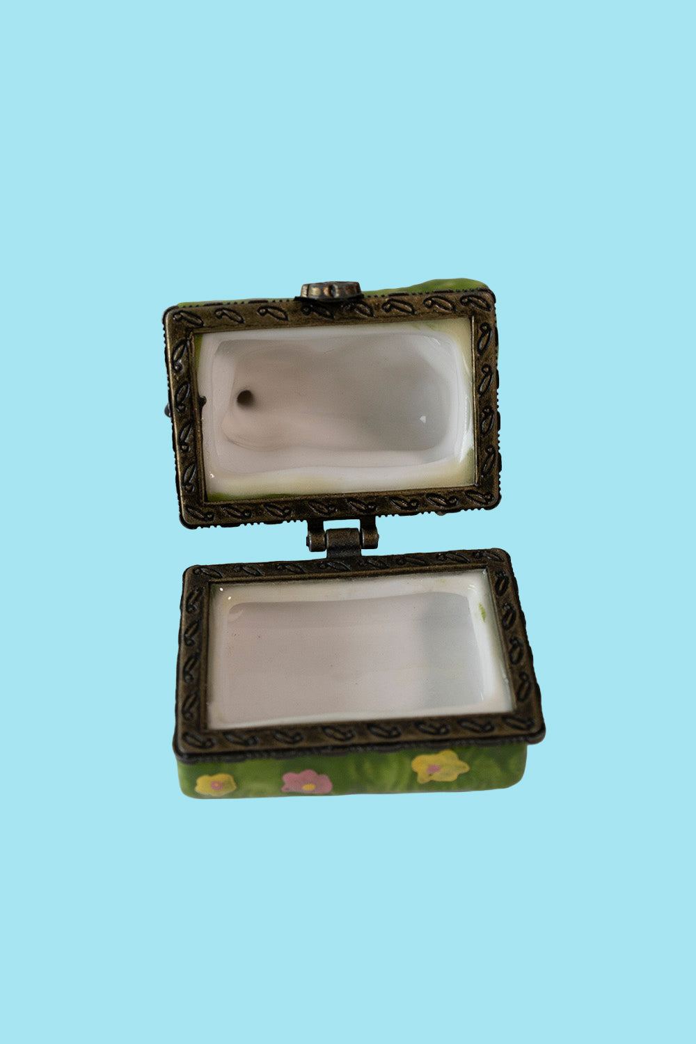 Cow trinket box