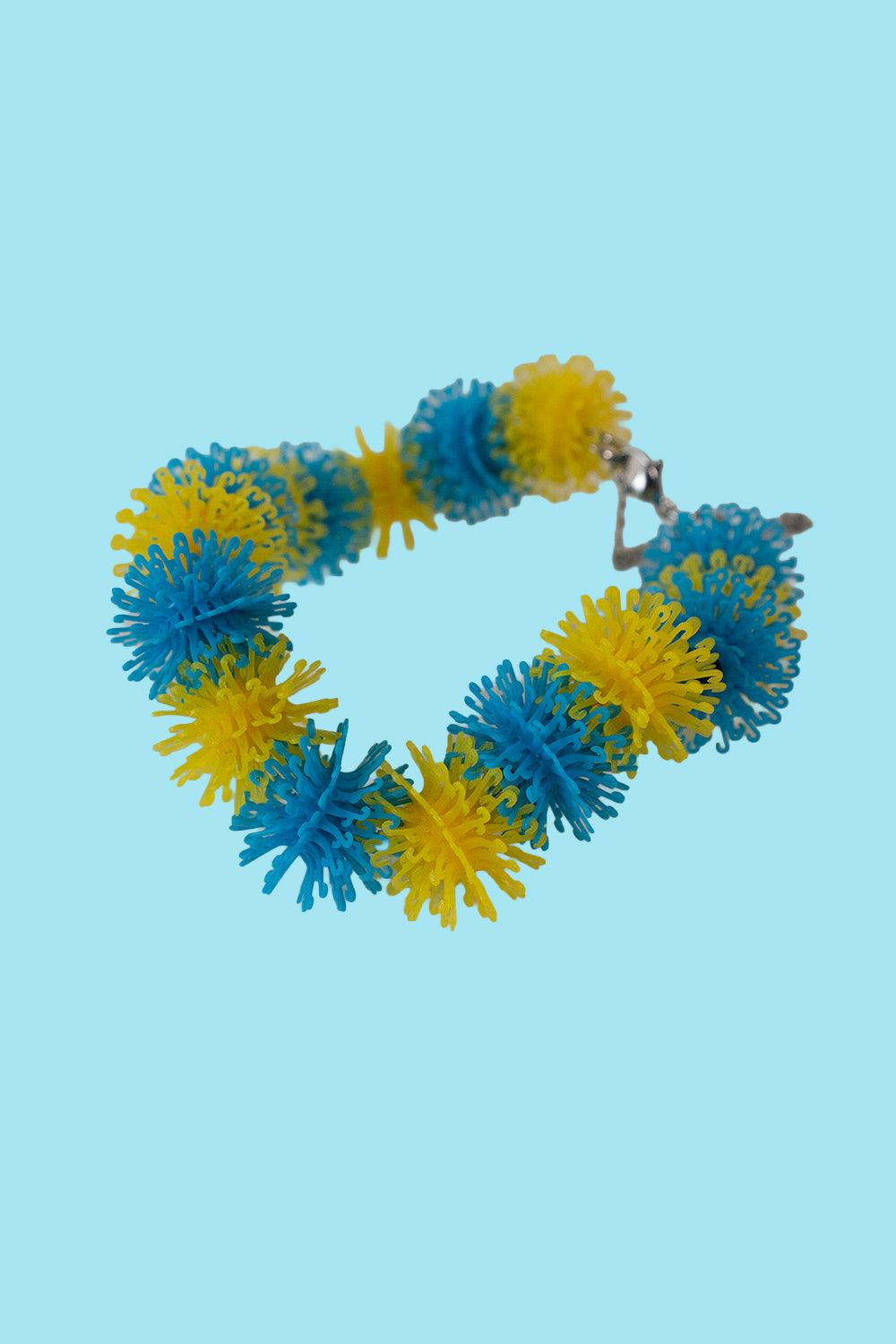 Upcycled bracelet - Sk8r Boi