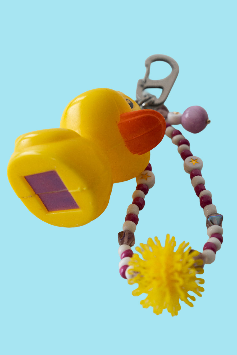 Upcycled keychain - Sitting duck