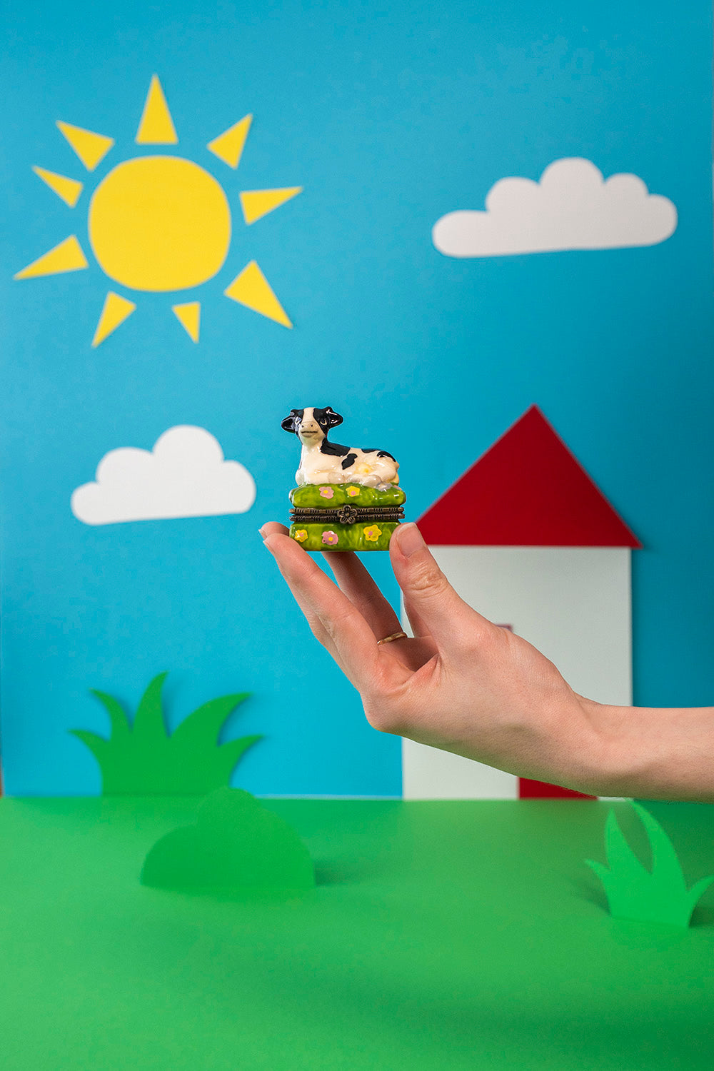 Cow trinket box