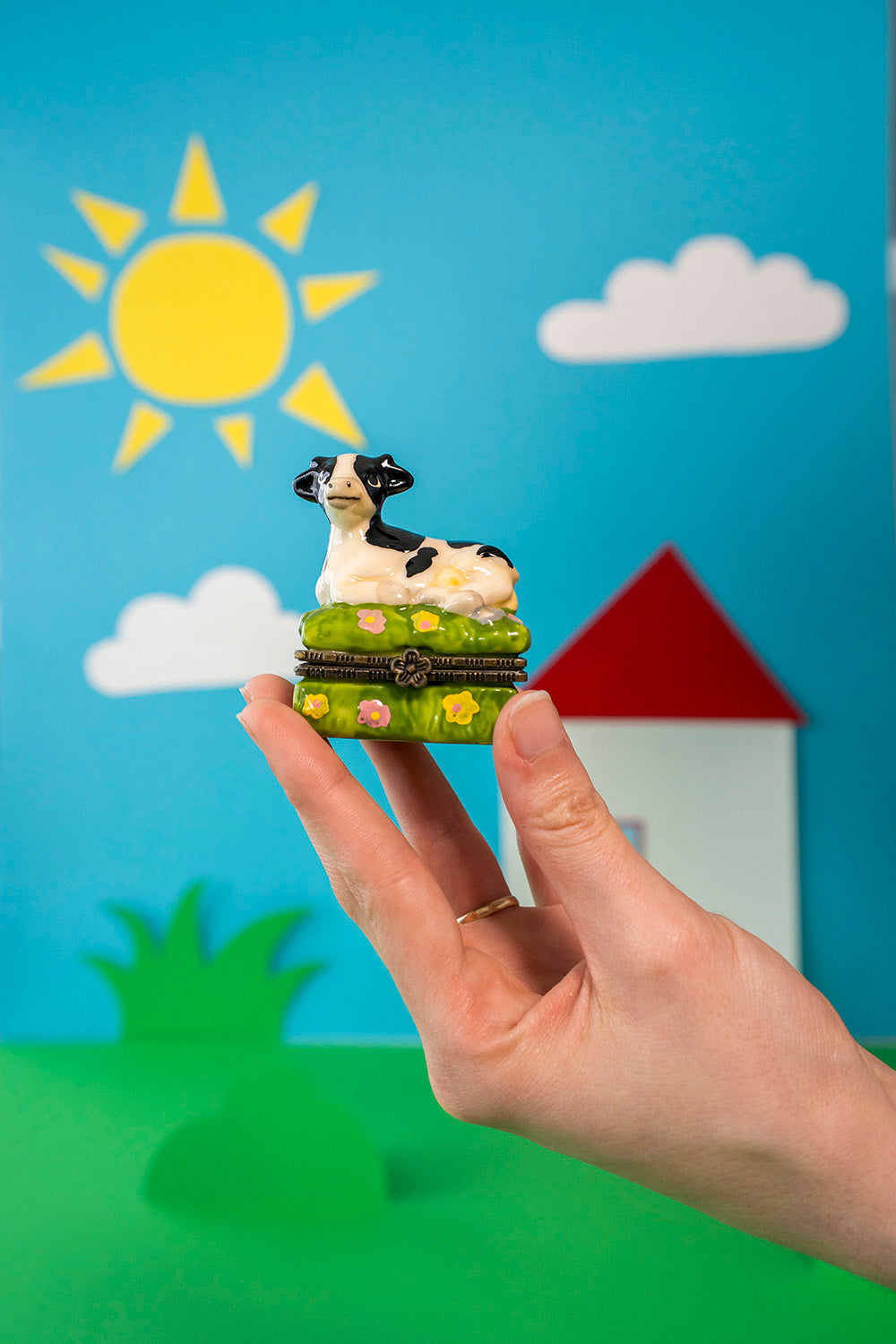 Cow trinket box