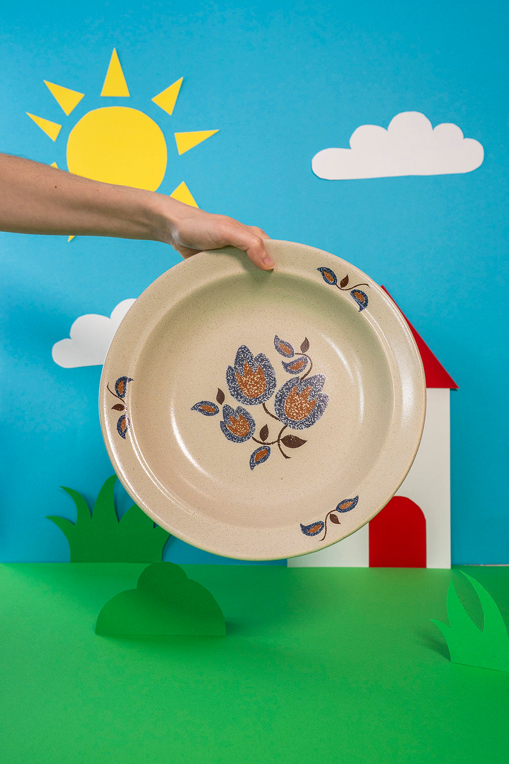Saint-Amand earthenware deep dish