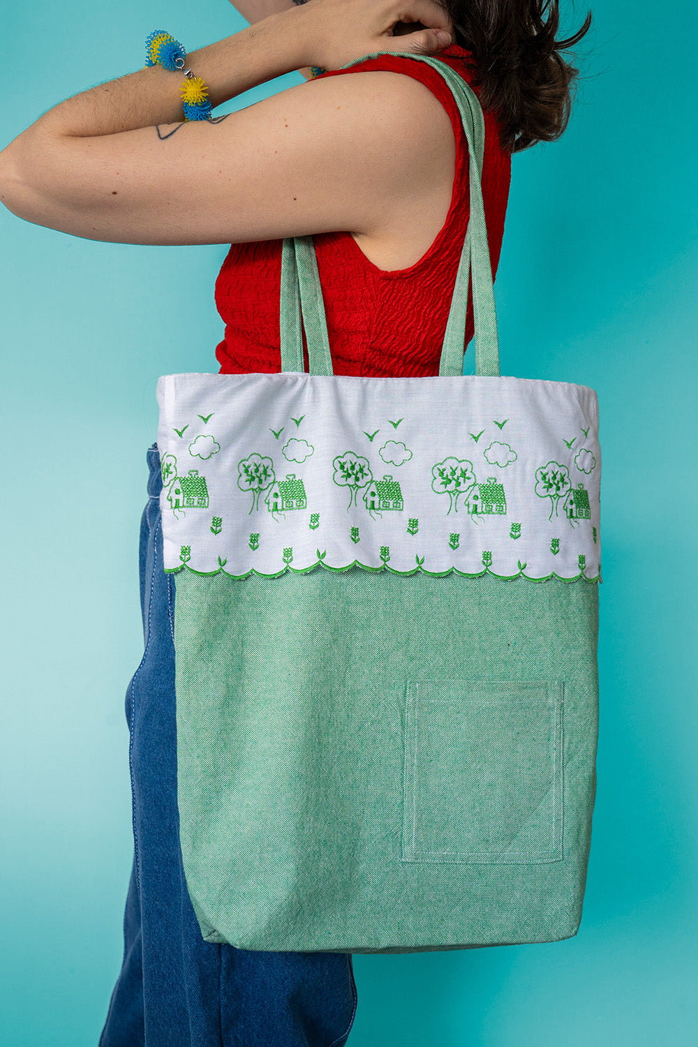Upcycled tote bag with pocket