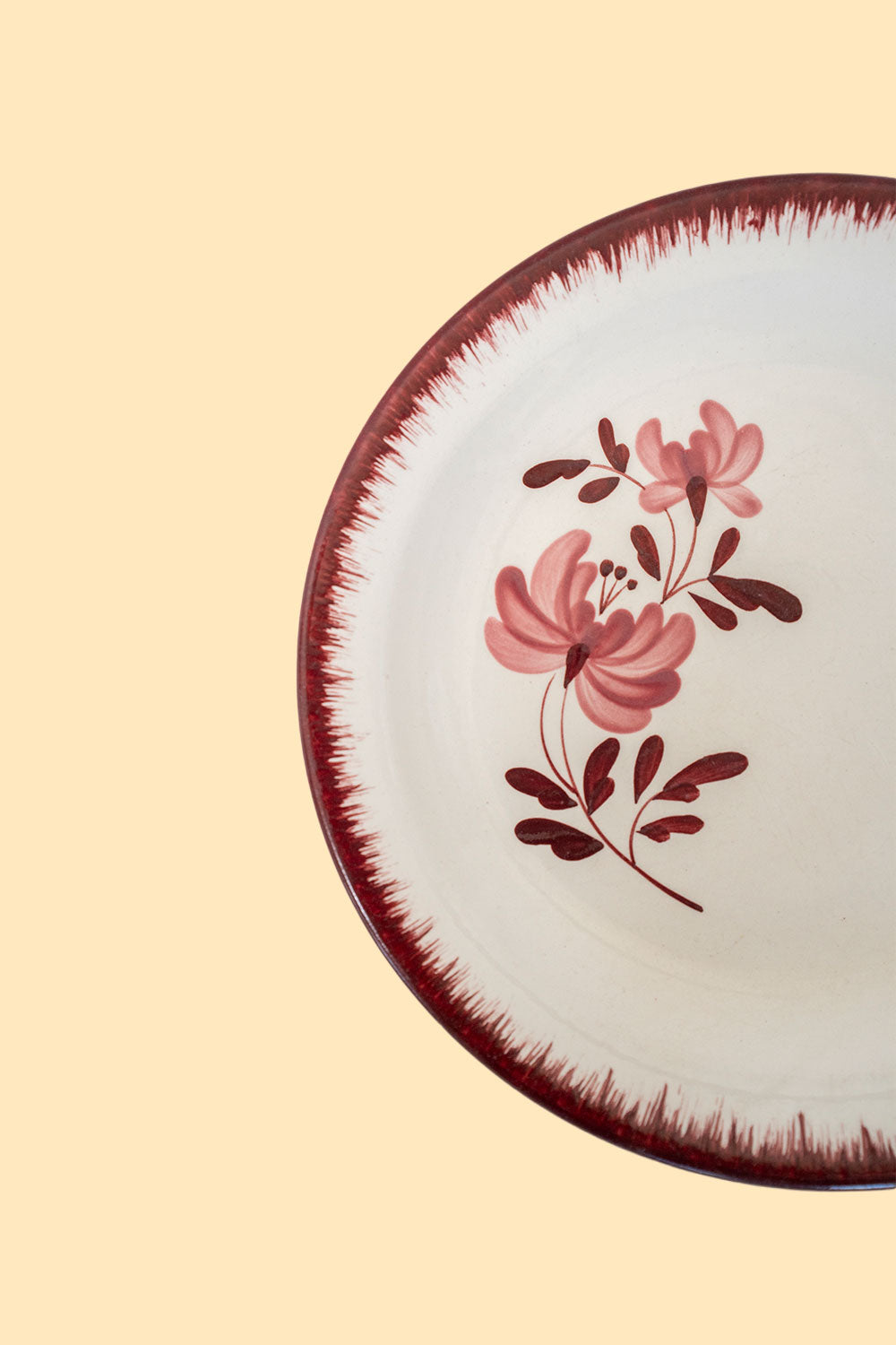 Set of two floral dessert plates