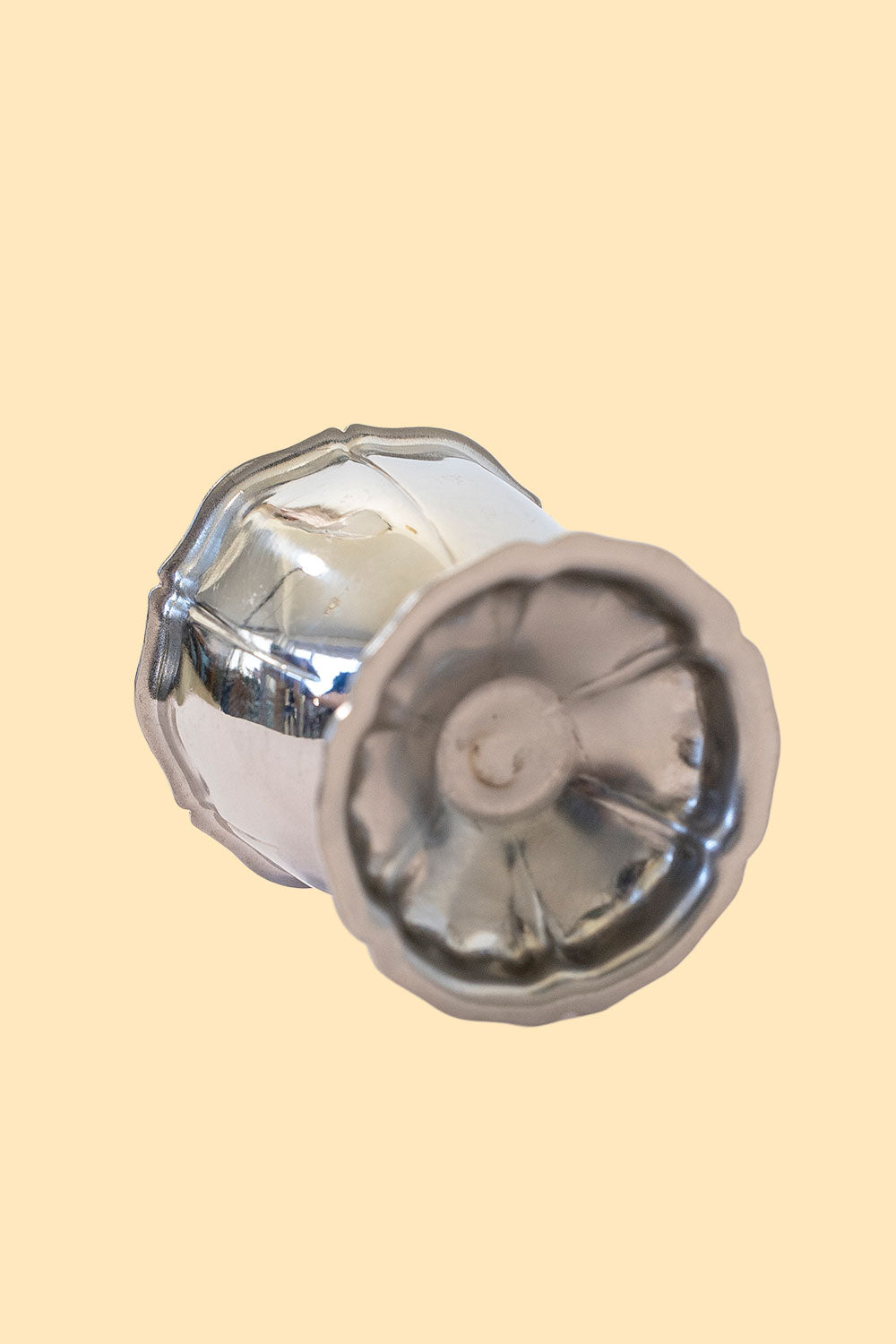 Stainless steel egg cup