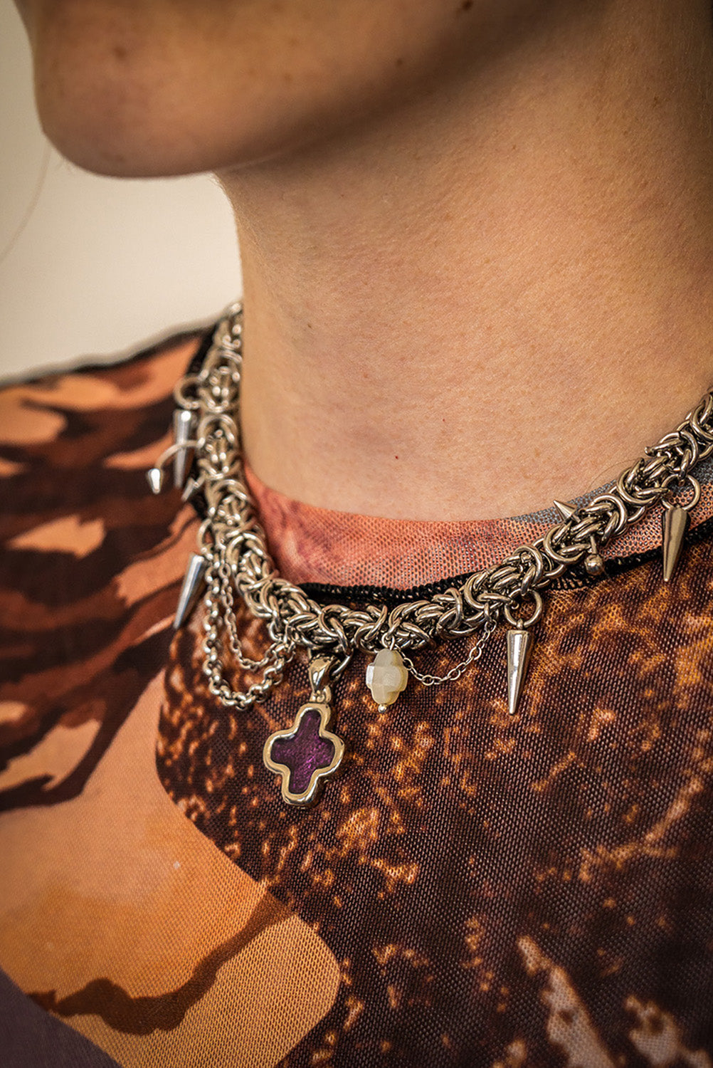 Short necklace - The Knight