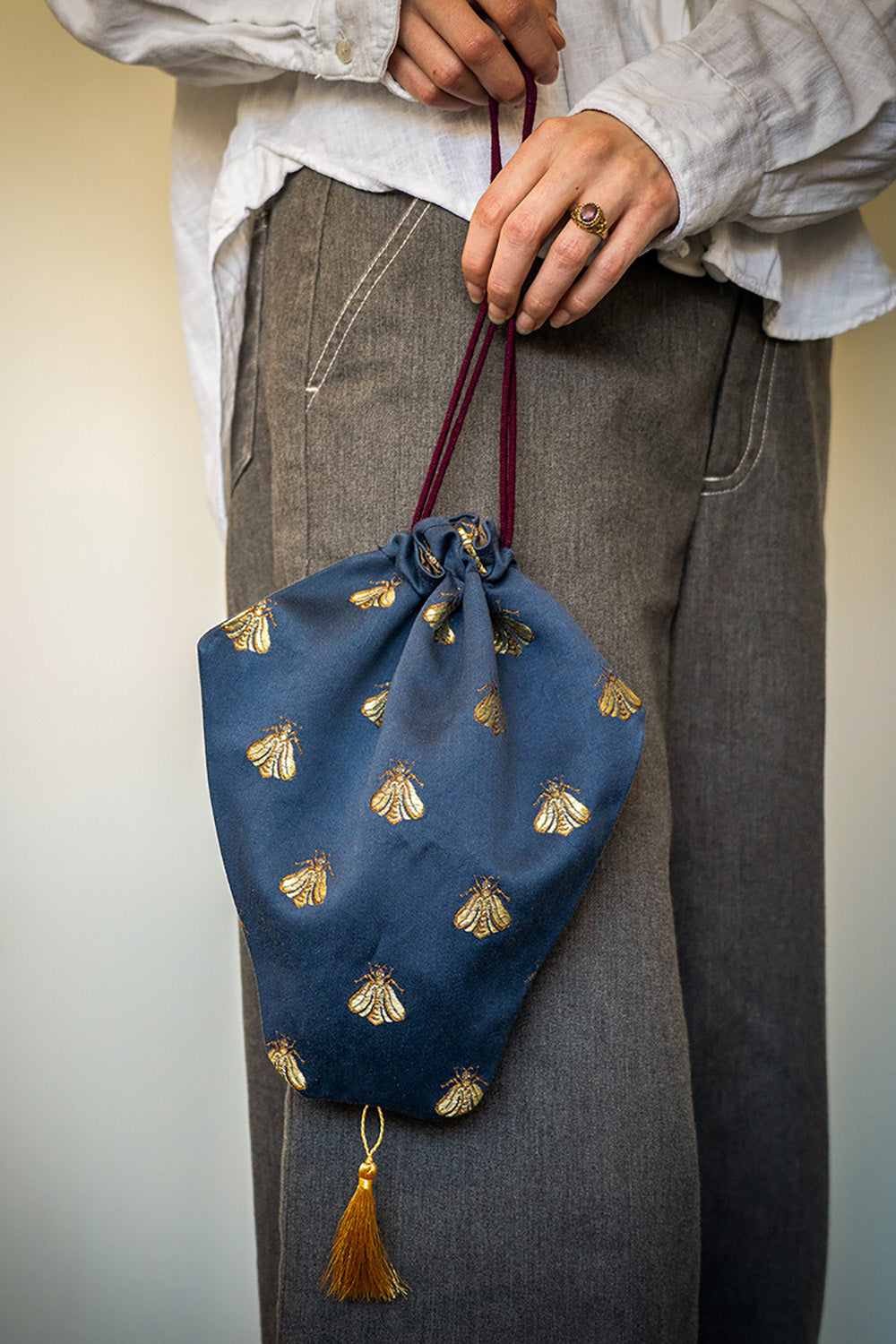 Reticule bag - Queen Bee